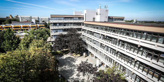 Luftaufnahme des Gebäudes Emil-Figge-Straße 50